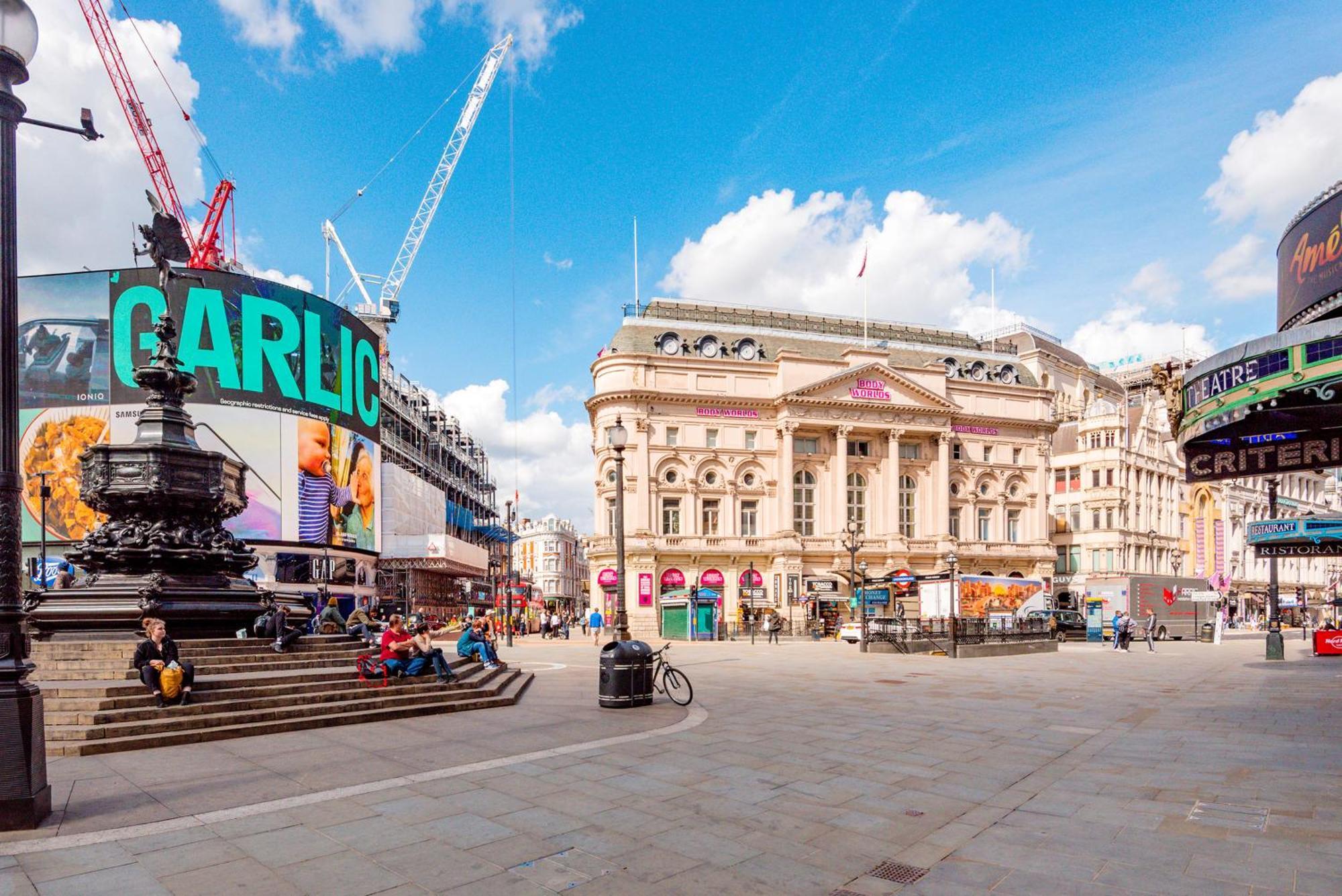 Welcome London Piccadilly Circus Exterior photo